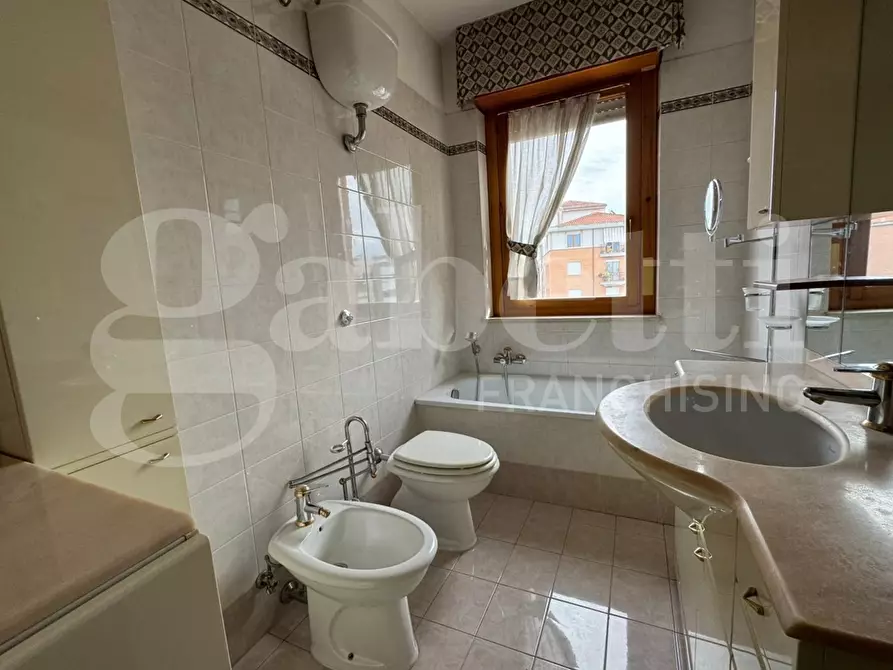 Immagine 26 di Appartamento in vendita  in Via Beniamino Segre, 15 a Roma