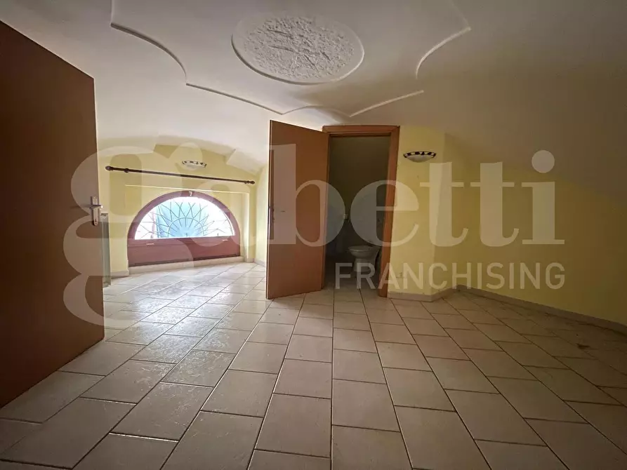Immagine 6 di Appartamento in vendita  in Vico X Via Indipendenza, s.n.c a Gaeta