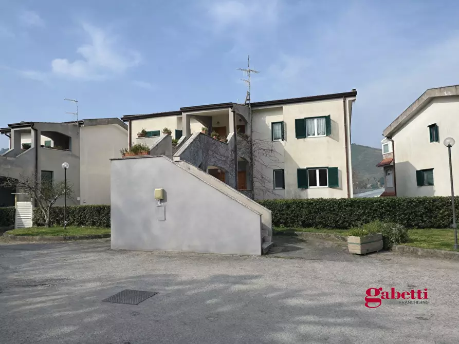 Immagine 2 di Appartamento in vendita  in Via Pietrarse, 6/B a Pozzuoli