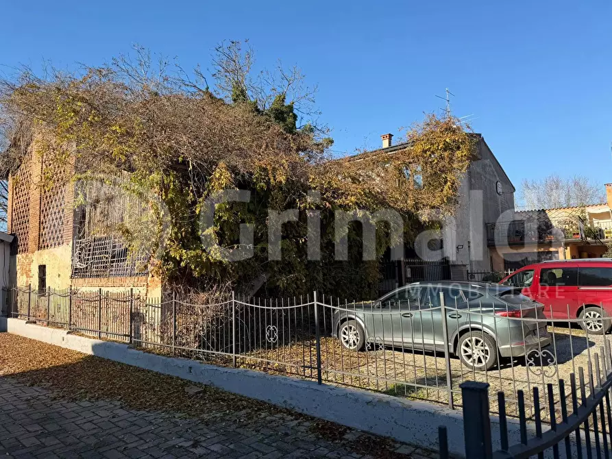 Immagine 28 di Villa in vendita  in Via CAVOUR, 16 a San Cipriano Po