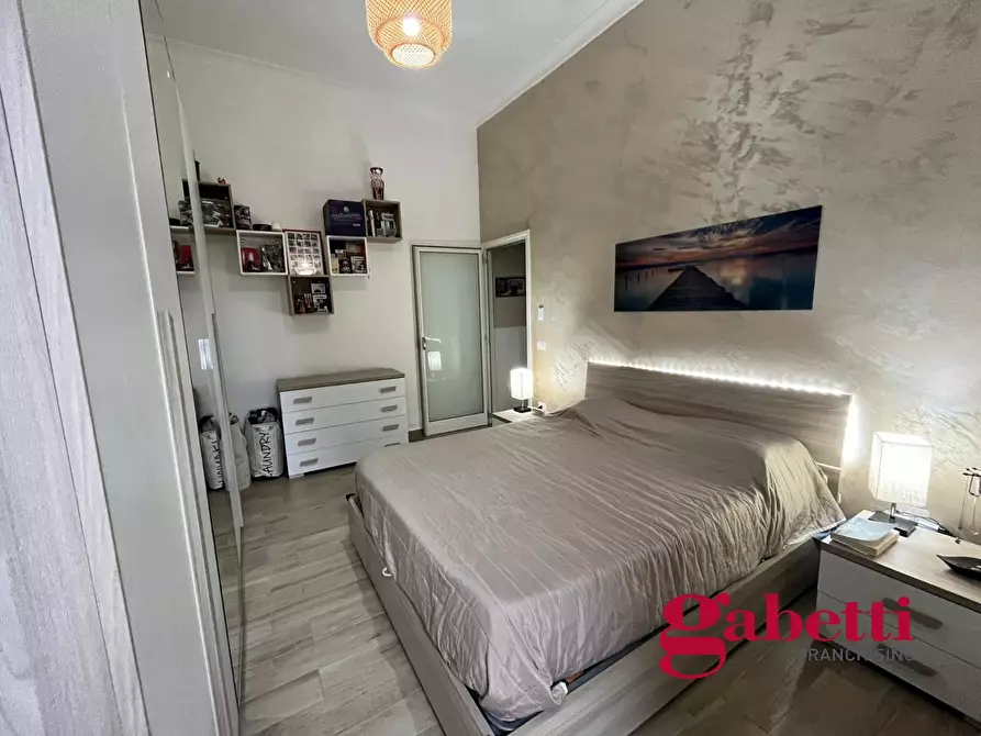 Immagine 6 di Appartamento in vendita  in Via Ponti Rossi, 37 a Napoli