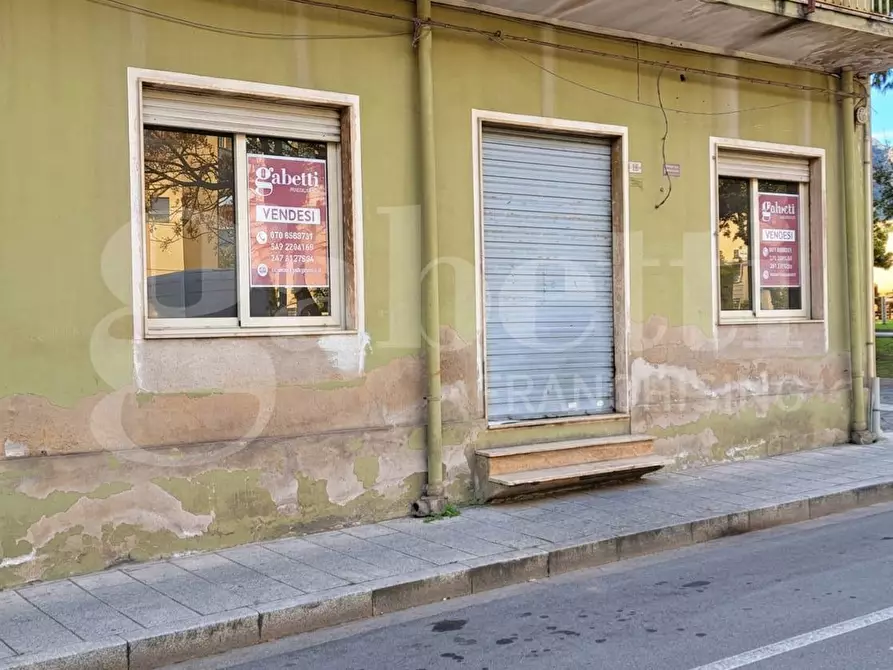 Immagine 6 di Negozio in vendita  in Via Cagliari, 89 a Capoterra