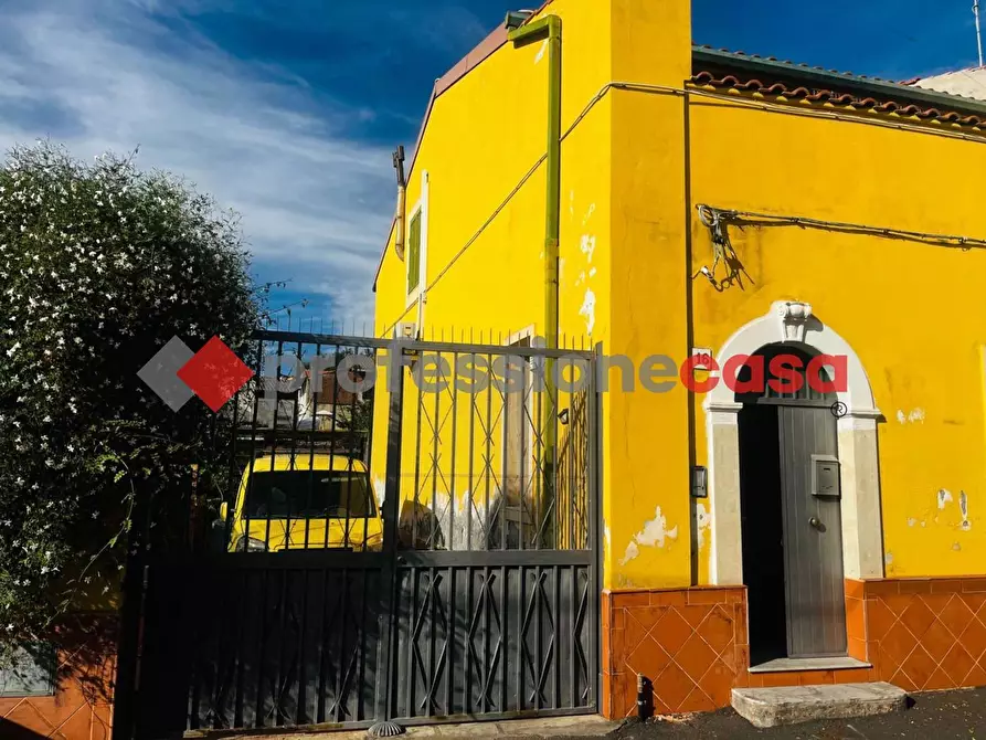 Immagine 2 di Casa indipendente in vendita  in Via Misurata, 16 a Catania