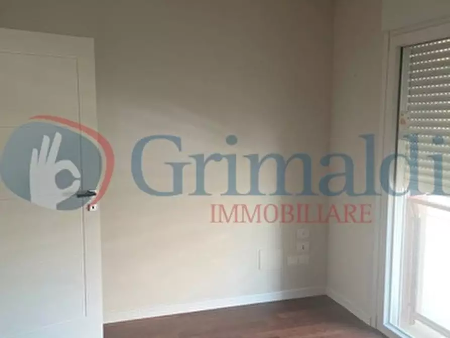 Immagine 13 di Appartamento in vendita  in Piazza attias a Livorno