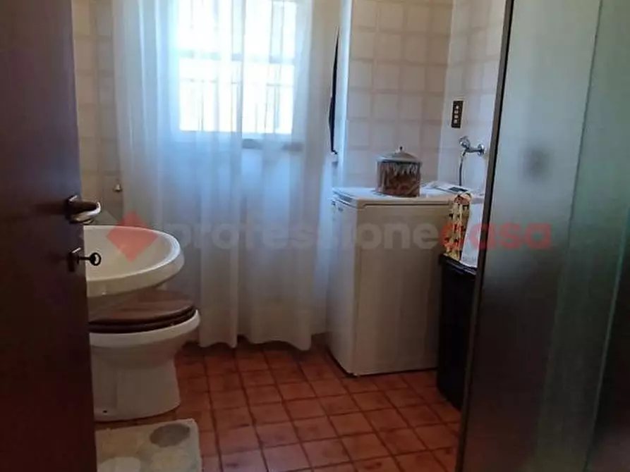 Immagine 33 di Villetta a schiera in vendita  in Via PIETRO NENNI, 126 a Locate Di Triulzi