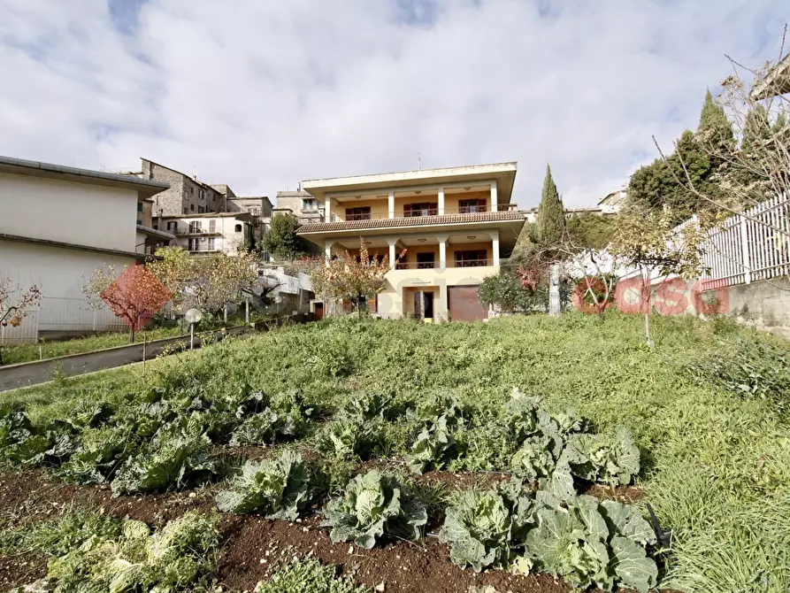 Immagine 9 di Villa in vendita  in Via Santa Maria De Mattias, 54 a Acuto