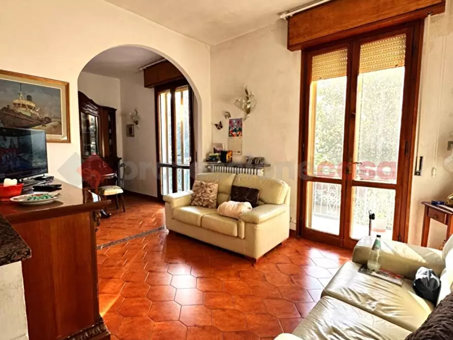 Immagine 1 di Appartamento in vendita  in Via ravizza a Livorno