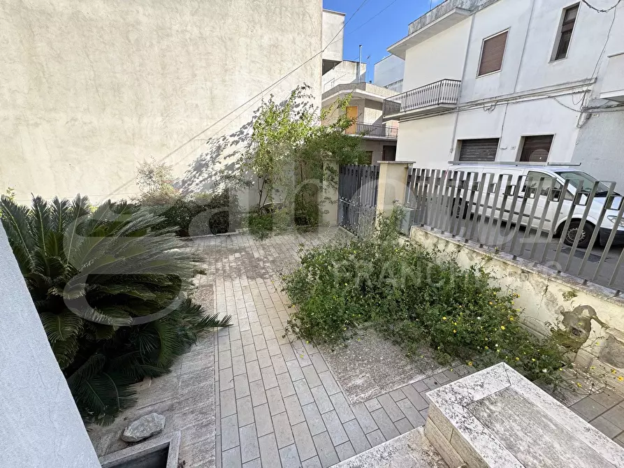 Immagine 39 di Appartamento in vendita  in Via Manzoni, 67 a Galatone