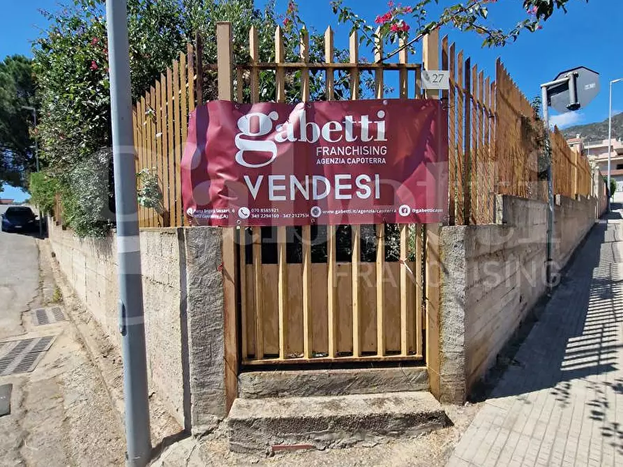 Immagine 1 di Terreno residenziale in vendita  in Via Bari, 27 a Capoterra