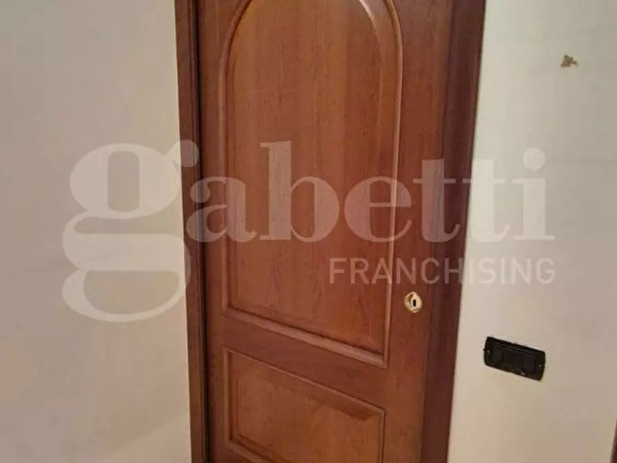 Immagine 11 di Appartamento in vendita  in Via Vittorio Veneto, 339 a Torre Annunziata