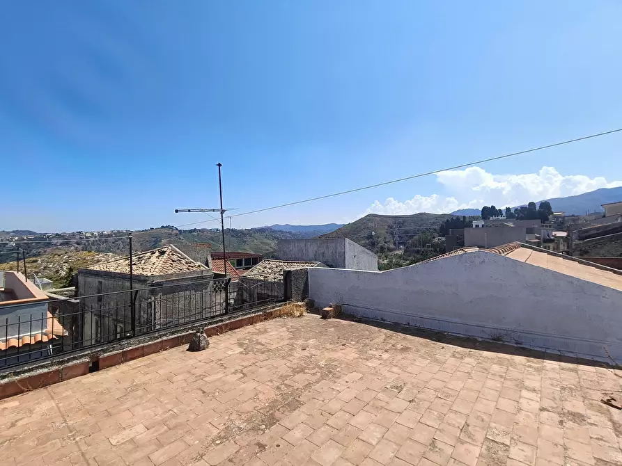 Immagine 34 di Terratetto in vendita  in Piazza marchese, 75 a Villafranca Tirrena