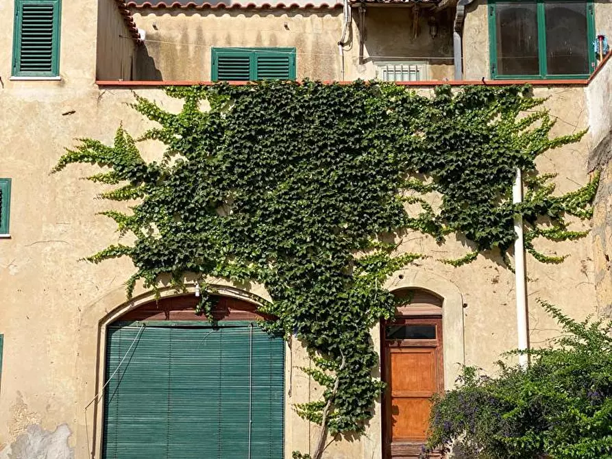 Immagine 2 di Casa indipendente in vendita  in Via ROSOLINO PILO, 24 a Pachino