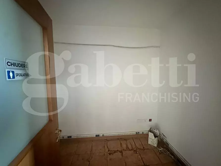 Immagine 7 di Capannone industriale in affitto  in Via Mauro ContÃ² a Bisceglie