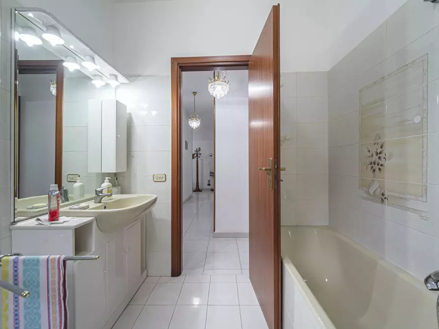 Immagine 35 di Appartamento in vendita  in Via Comunale Bordonaro, 436 a Messina