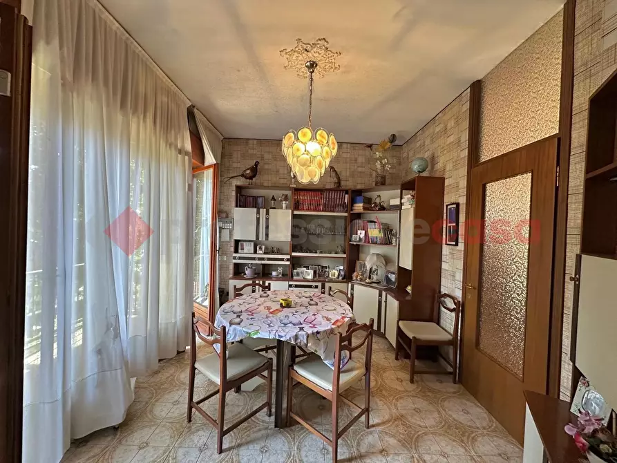 Immagine 23 di Villa in vendita  in Via Delle Robinie a Opera