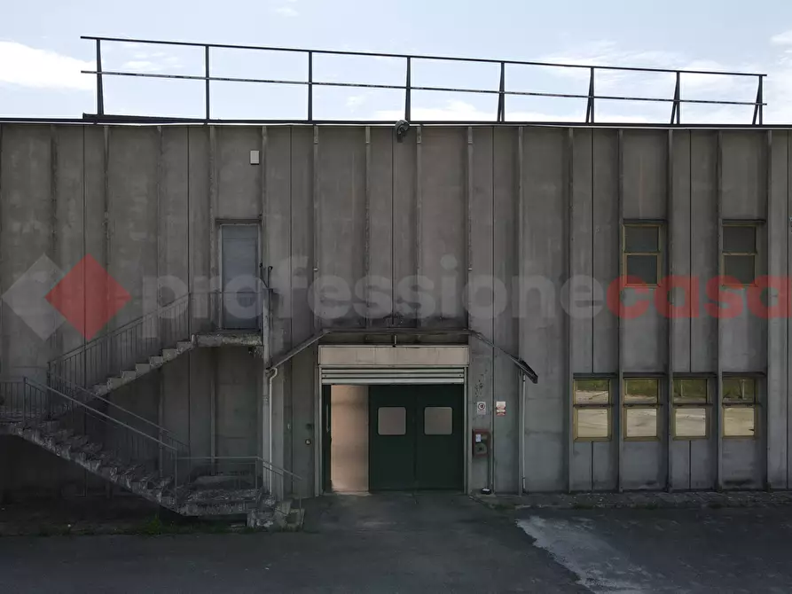Immagine 10 di Capannone industriale in vendita  in Via APPIA, snc a Minturno