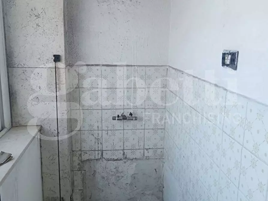 Immagine 17 di Appartamento in vendita  in Via DE VINCENTIS, 7 a Taranto