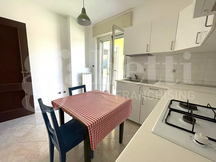 Immagine 11 di Appartamento in vendita  in Via Enrico Fermi, 15 a Gaeta