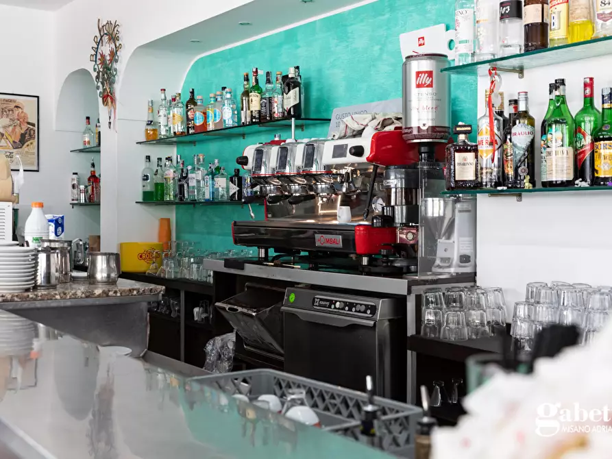 Immagine 8 di Bar / Ristorante in vendita  in Via Dante a Cattolica