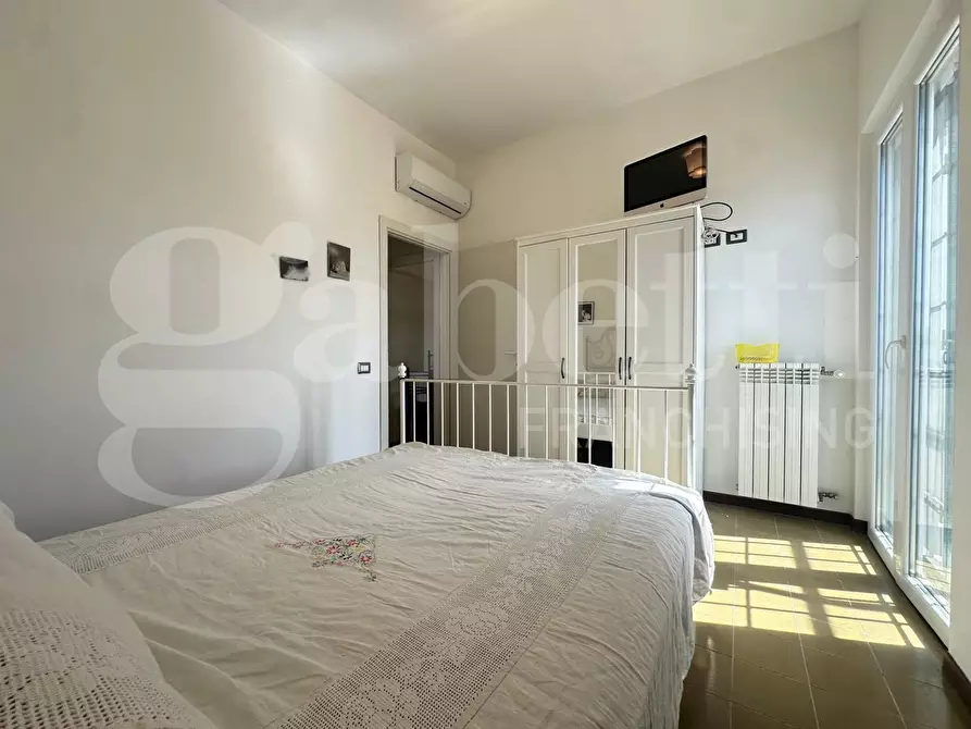 Immagine 14 di Villa in vendita  in Via neto, 17 a Ardea