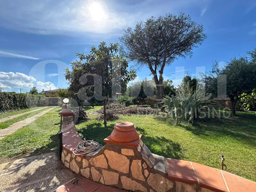 Immagine 6 di Villa in vendita  in Via mare della feconditÃ , 28 a Ardea