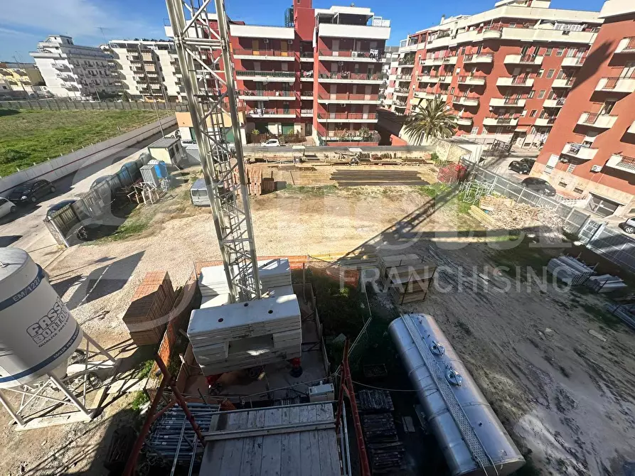 Immagine 11 di Appartamento in vendita  in Via Sandro Pertini a Trani
