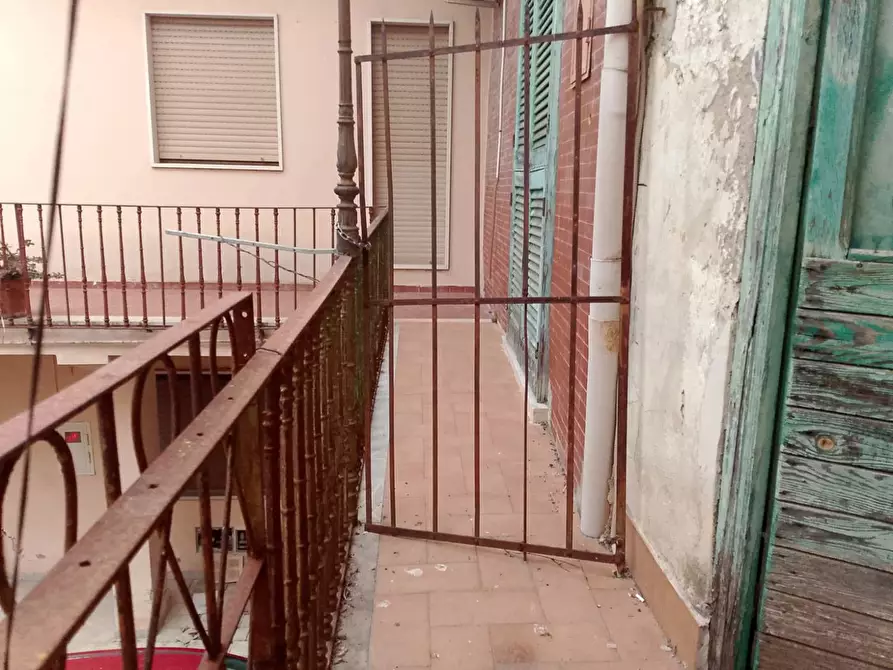 Immagine 29 di Appartamento in vendita  in Via Vittorio Emanuele, Snc a Mondragone