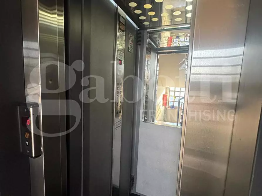 Immagine 35 di Appartamento in vendita  in Via tunisi, 1 a Torino