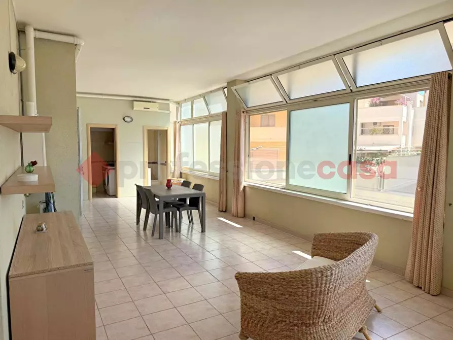 Immagine 1 di Casa indipendente in vendita  in Via CAPPUCCINI a Monopoli