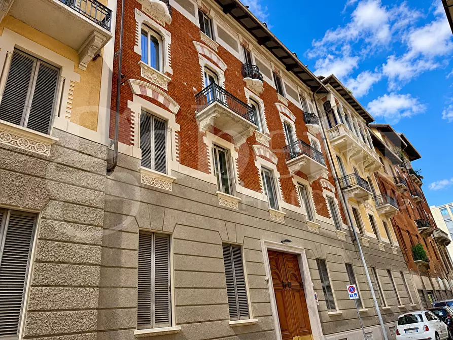 Immagine 3 di Appartamento in vendita  in Via Federico Campana, 4 a Torino