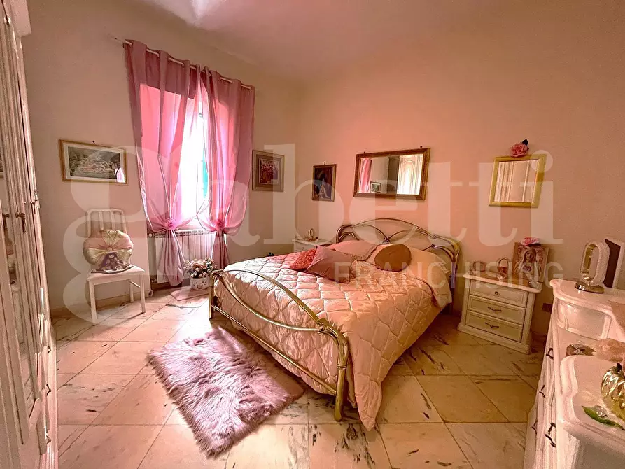 Immagine 15 di Appartamento in vendita  in Via Lungomare G. Caboto, 216 a Gaeta