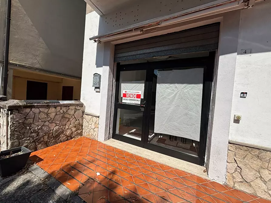 Immagine 2 di Negozio in vendita  in Via San Giuseppe, 4 a Anagni