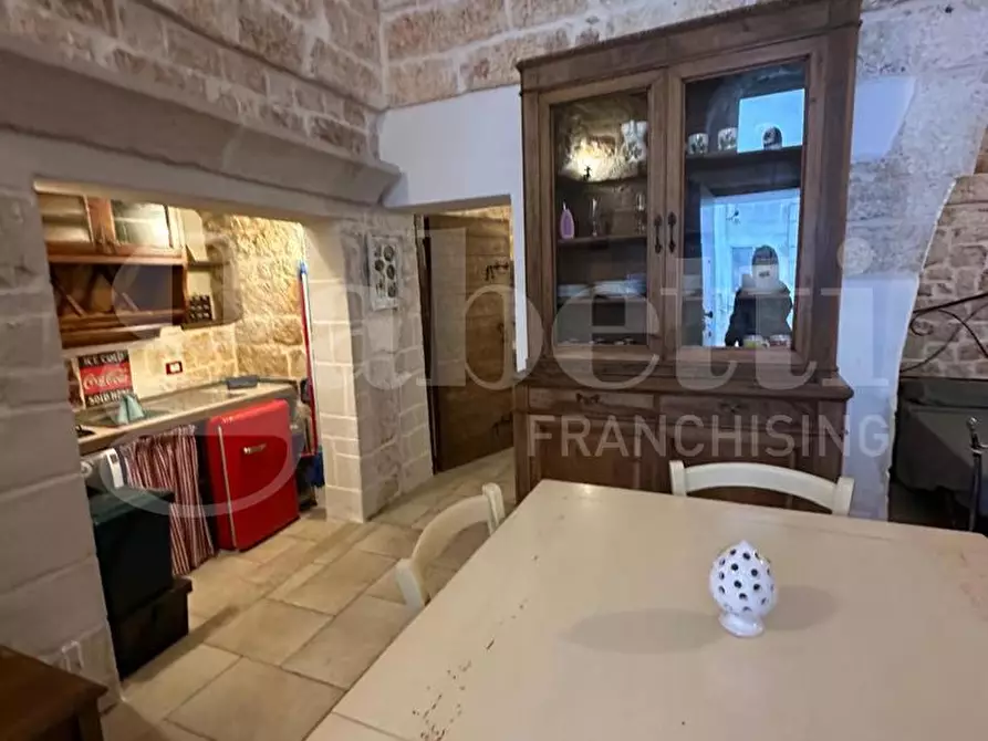 Immagine 5 di Casa indipendente in vendita  in Via Guiscardi a Ostuni
