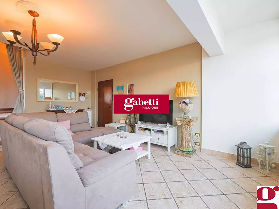 Immagine 3 di Appartamento in vendita  in Viale CASOLI a Riccione