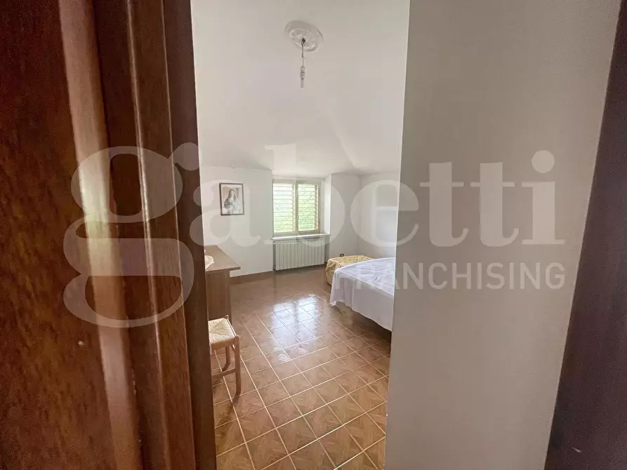 Immagine 8 di Appartamento in vendita  in Via DELLE GINESTRE, 18 a Carlopoli