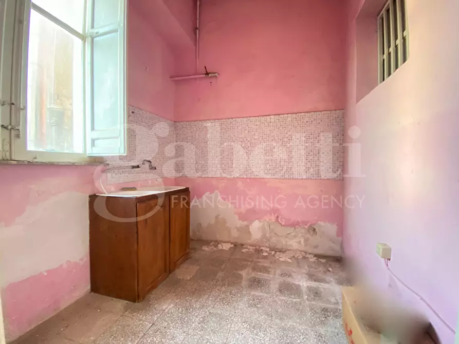 Immagine 4 di Palazzo in vendita  in Via marsala, 16 a Pachino