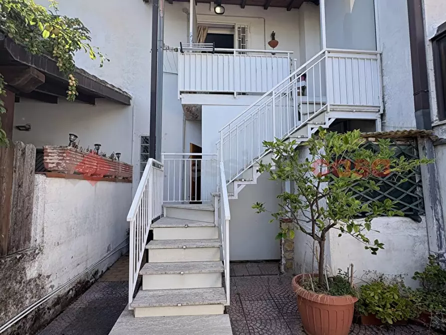 Immagine 28 di Villetta a schiera in vendita  in Via GIULIANO DE MEDICI, 3 a Terracina