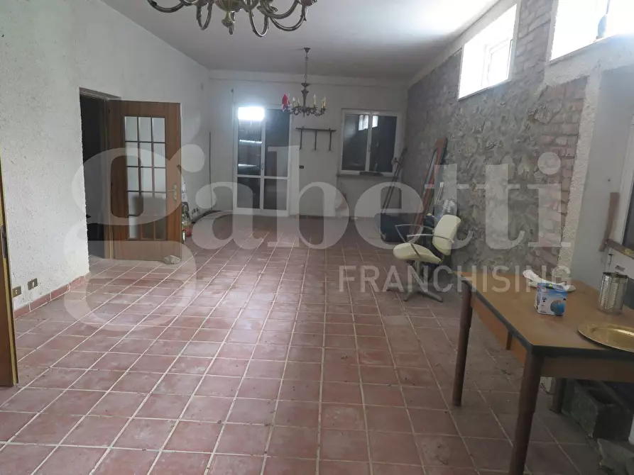 Immagine 5 di Casa indipendente in vendita  in Via CARRO, 4 a Carro