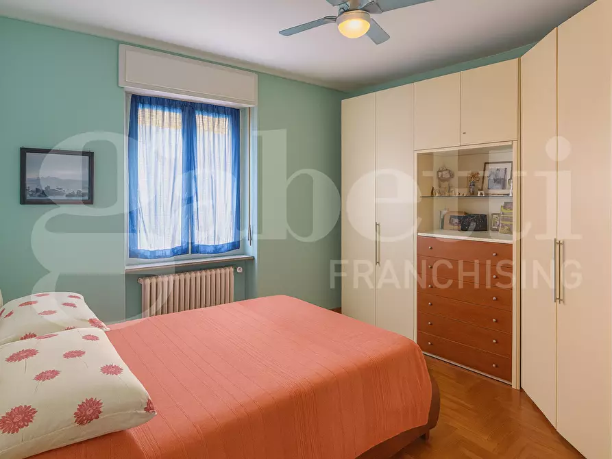 Immagine 23 di Attico in vendita  in Vicolo Denina, 1 a Moncalieri