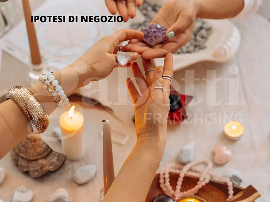 Immagine 9 di Negozio in affitto  in Via CHIOGGIA- CALLE CESARE BATTISTI, 00 a Chioggia