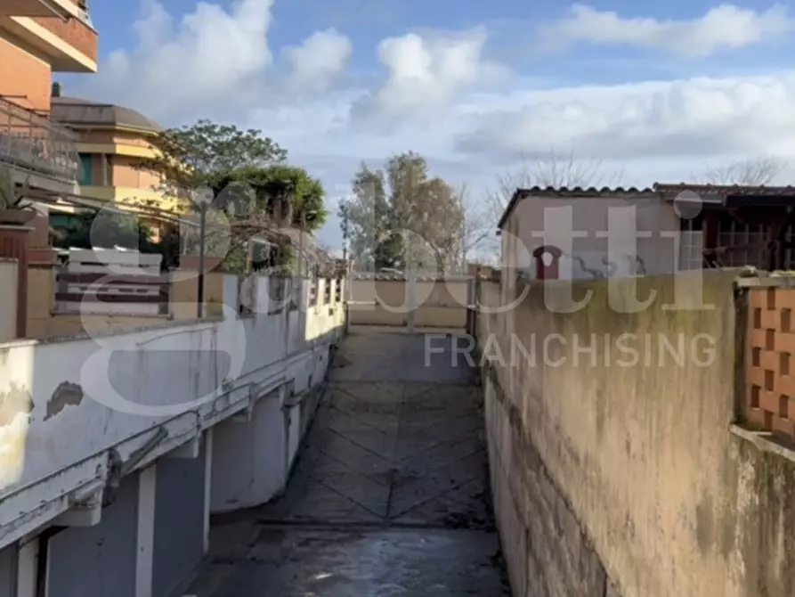 Immagine 25 di Appartamento in vendita  in Via bologna, 50 a Ardea