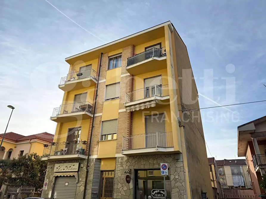 Immagine 10 di Appartamento in vendita  in Via La Marmora a Grugliasco