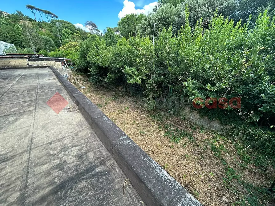 Immagine 17 di Palazzo in vendita  in Via Maltignano a Roma