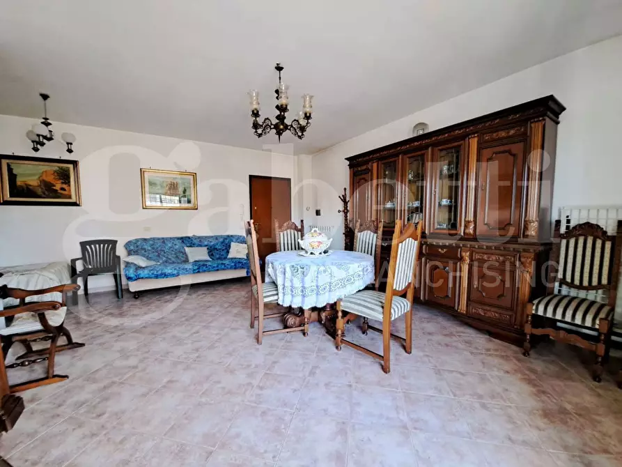 Immagine 5 di Appartamento in vendita  in Via del nibbio, 14 a Ardea