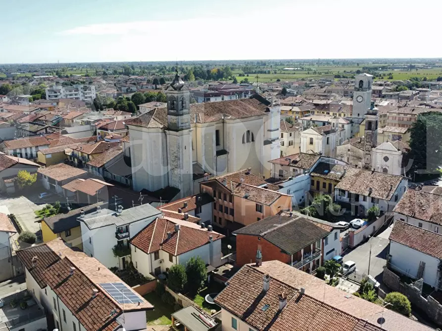 Immagine 1 di Villa in vendita  in Via CIRCONVALLAZIONE NORD, 6 a Castrezzato