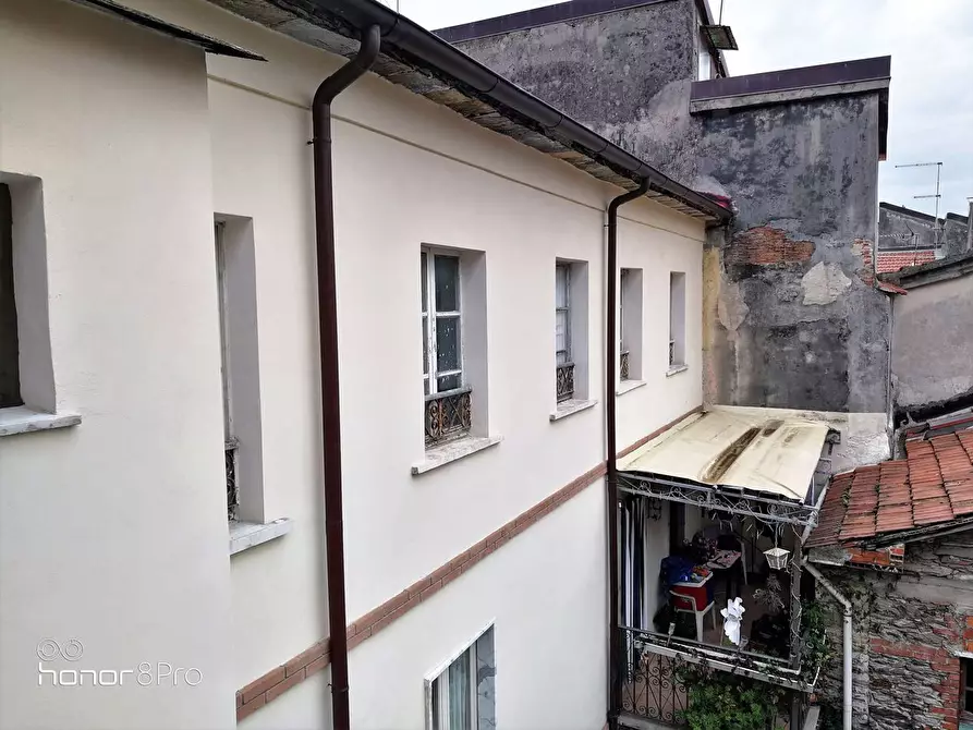 Immagine 8 di Appartamento in vendita  in Via Bassa Tambura a Massa