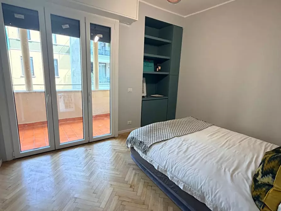 Immagine 5 di Appartamento in vendita  in Via MAURO MACCHI, 63 a Milano