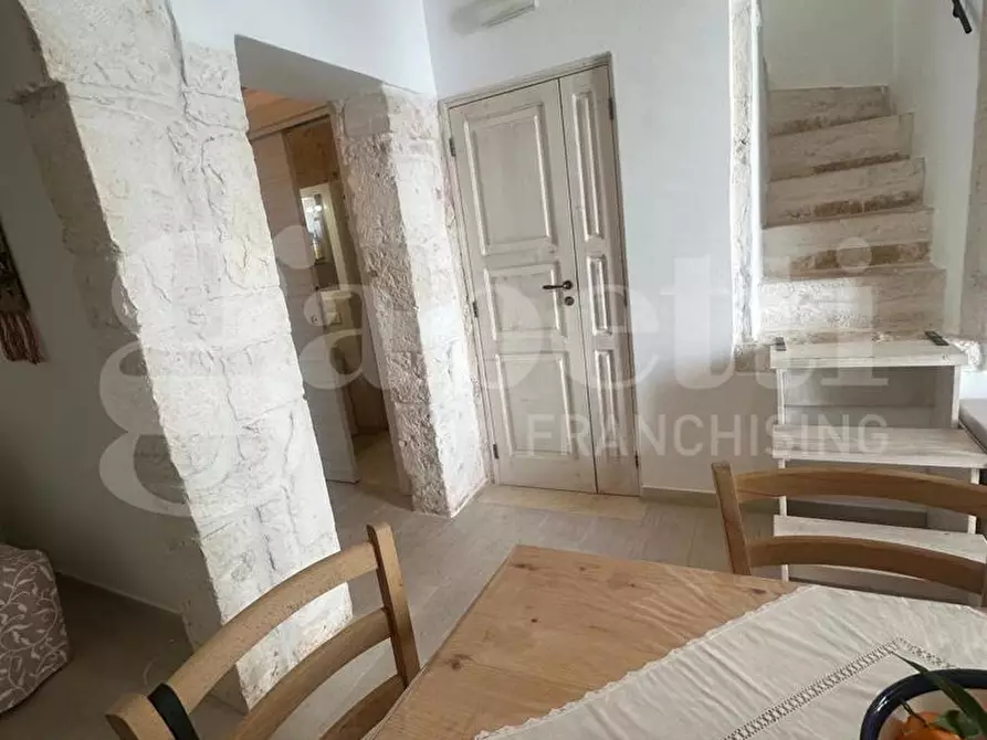 Immagine 13 di Casa indipendente in vendita  in Via Giacomo Leopardi a Ostuni