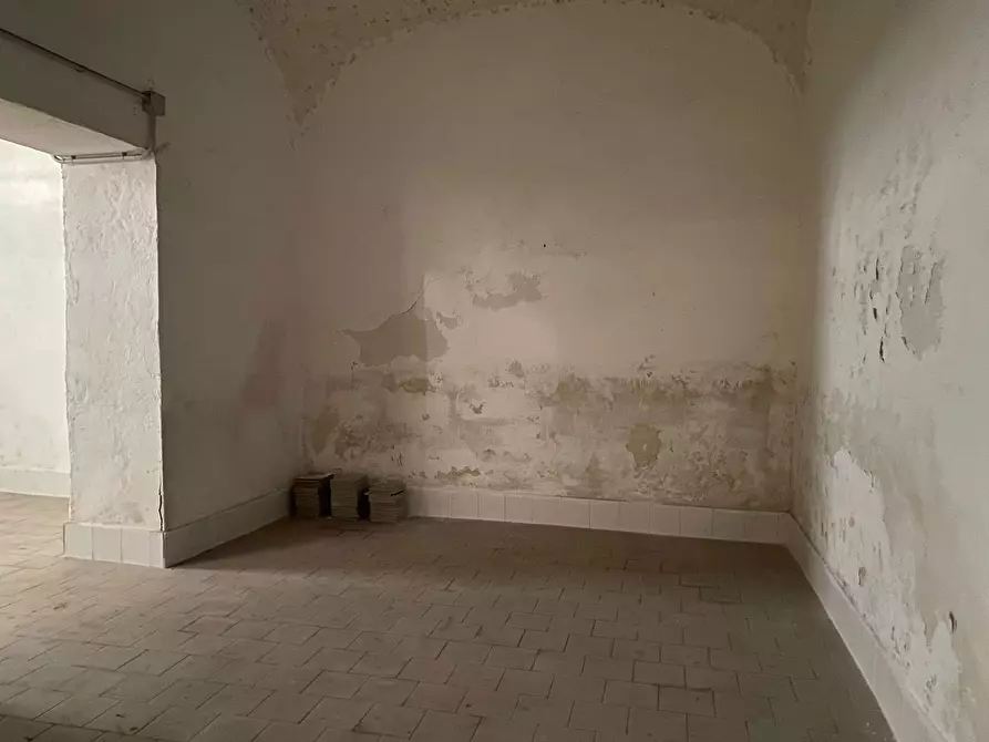 Immagine 14 di Magazzino in vendita  in Via Bruno Buozzi, 17 a San Giorgio A Cremano