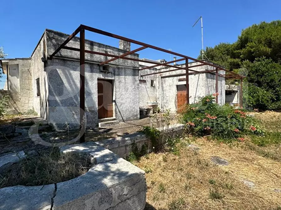 Immagine 1 di Villa in vendita  in Contrada Lamardilla, sn a Ostuni